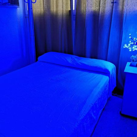 برشلونة Hostal Babylon المظهر الخارجي الصورة